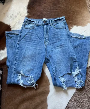 Vibrant Jeans thumbnail 2