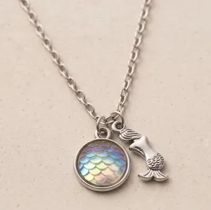 Boutique New Iridescent Scale and Silver Mermaid Charm Pendant Necklace thumbnail 3