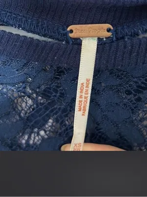Free People Something Like Love Top size XS / SP. Navy blue. thumbnail 4