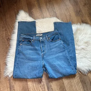 LEVI’S Wedgie Straight Jeans thumbnail 3