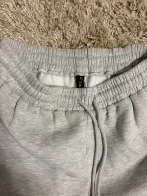 Amazon Sweat Shorts High-Waisted Grey Medium thumbnail 2