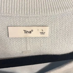 ✨Aritzia TNA Moore Sweater Dune Blue Sz Large Vest✨ thumbnail 8
