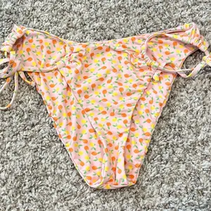 Dippin' Daisy's Pink Lemon Print Tie-Side Bikini Bottom thumbnail 1