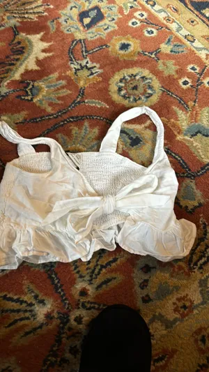 American Eagle Outfitters Cropped Linen Top thumbnail 2