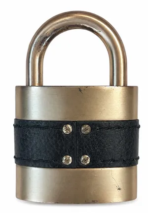 CHLOE PADDINGTON Black Leather / Gold Tone Metal Large Padlock & Large Gold Key thumbnail 3