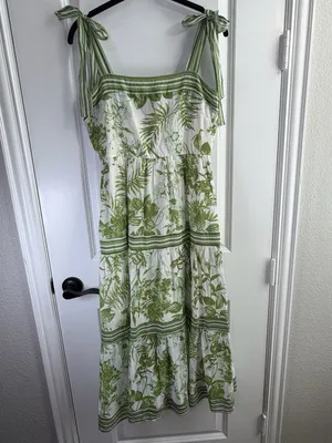 Sweet Wanderer Green Botanical Print Tie-Shoulder Tiered Midi Dress thumbnail 5