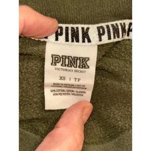 Women’s PINK Victoria's Secret Dark Green Sweater Sweatshirt XS Pullover Casual thumbnail 3