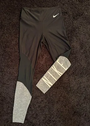 Nike Leggings thumbnail 1