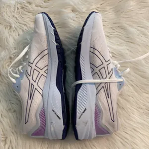 ASICS Women's White and Purple Running Shoes size 9.5 BNWOT thumbnail 8