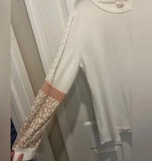 White Waffleknit top with Pink cheetah and lace accents Long Sleeve Top by BiBi thumbnail 5