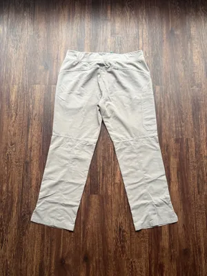FIGS Women’s Boulder Tan Kade Cargo Scrub Pants Nurse Hospital - Size L Petite thumbnail 2