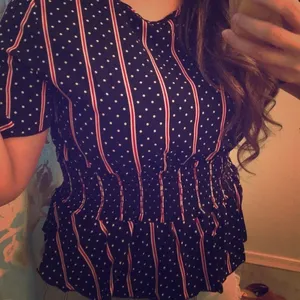 Super‎ cute black red and white polkadot thumbnail 1