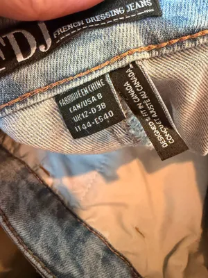 FDJ French Dressing Suzanne Pintuck Wide Leg Jeans Light Wash Size 8 thumbnail 6