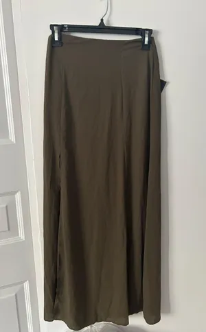 Forever 21 Maxi Skirt thumbnail 1