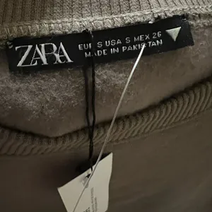 Zara sweatshirt size small thumbnail 5