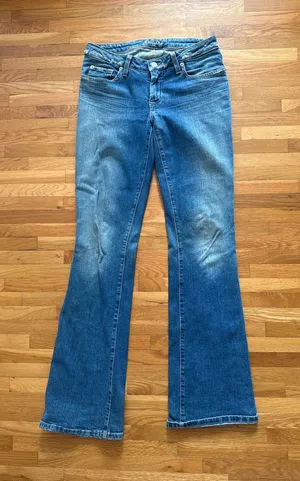 Marciano jeans thumbnail 1
