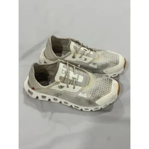 On Cloud Cloudflow Womens 6.5 Running Shoes White Grey Low Top Sneakers thumbnail 2