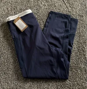 Berlook Capri Leggings Womens Size L Navy Blue High Rise Mesh Panels thumbnail 1