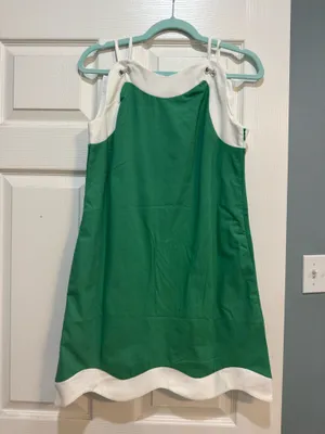 Green and white dress Size XS thumbnail 2