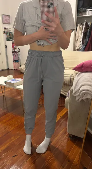 Lululemon Joggers thumbnail 1