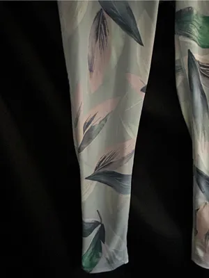 Fabletics Athletic Pastel Leaf Print Leggings in Light Blue, Green & Pink MD thumbnail 5