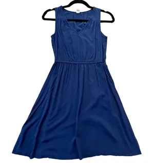 🚨 SALE ‼️ Old navy fit and flair navy dress size xs thumbnail 1