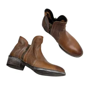Sterling River Womens Perforated Leather Ankle Boots Brown Size 8.5 thumbnail 1