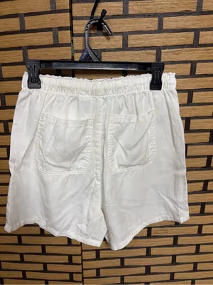 Time and tru white soft utility shorts size XS thumbnail 2