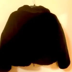 Zara Brand Black Fur Coat Absolutely Gorgeous Like New thumbnail 6