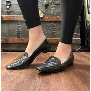 Vintage Talbots Black Croc Embossed Leather Loafers Size 7 90s Minimalist thumbnail 5