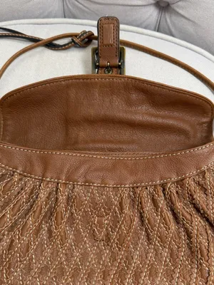 Gianni Bini Brown Leather Hobo Shoulder Bag Brass Hardware Purse thumbnail 5