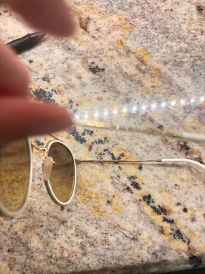 Ray-Ban Sunglasses thumbnail 5