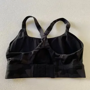 LGNDRY Black Camo Sports Bra Women’s XS Crossback Activewear thumbnail 2