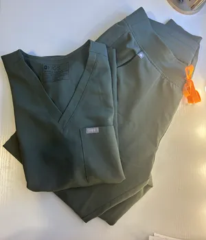 Green  Scrub Set thumbnail 2