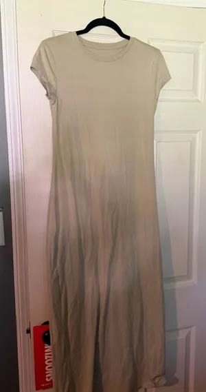 Target Dress Short Sleeve long dress thumbnail 1