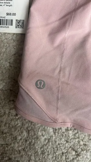 Lululemon shorts thumbnail 3