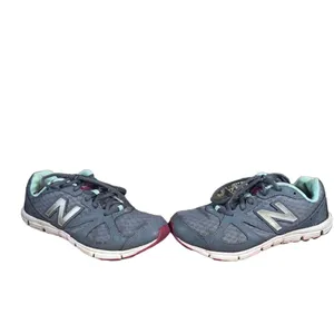 New Balance Women’s Gray 635 Low Top Lace-Up Athletic Sneakers Size 6.5 thumbnail 3