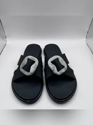 OluKai La'i Slide Sandal lava rock size 8 flip flop black sandal women’s thumbnail 3
