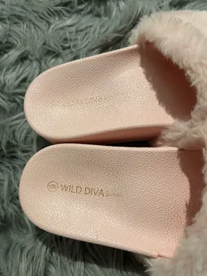 Wild diva platformSlides thumbnail 8