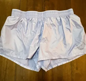 Nike Light Lavender Women's  Large Athletic Shorts thumbnail 1