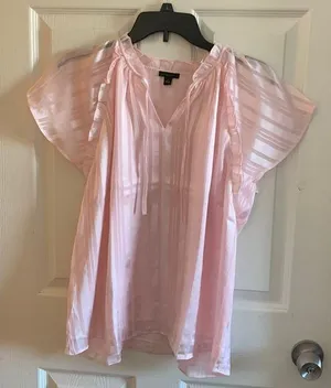 Ann Taylor factory top thumbnail 1