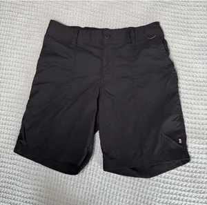 REI Co-Op Sahara Bermuda Shorts Womens 10 Black Hiking Outdoor Gorpcore Travel thumbnail 1