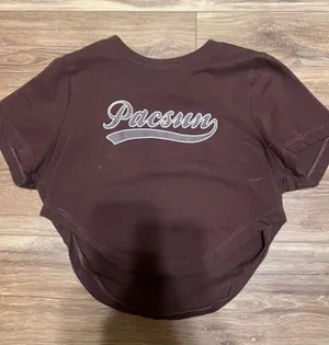 PacSun Crop Top thumbnail 1