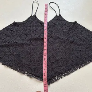 American Eagle Black Lace Handkerchief Cami Top Size S Boho thumbnail 5