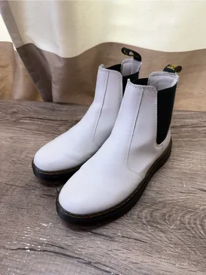 Dr. Martens 2976 Chelsea White Smooth Leather‎ Pull-On Ankle Boots size 7 thumbnail 9