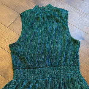 1. State Metallic Shimmering Sleeveless Dress Large C11-039 thumbnail 6