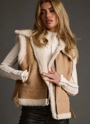 NWT 12th Tribe Penny Lane Sherpa Lined Beige Vest Size L thumbnail 1