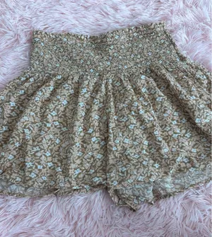 Aerie Shorts Flowy thumbnail 1