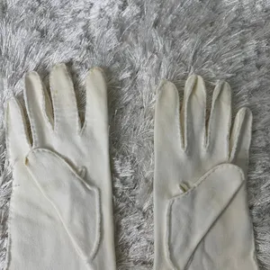 50s 60s White Gloves Pearl Embellishment OSFM thumbnail 4