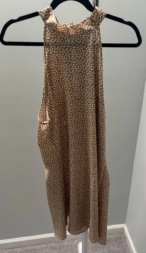 Shein Tan and White Heart Print Halter Dress thumbnail 2
